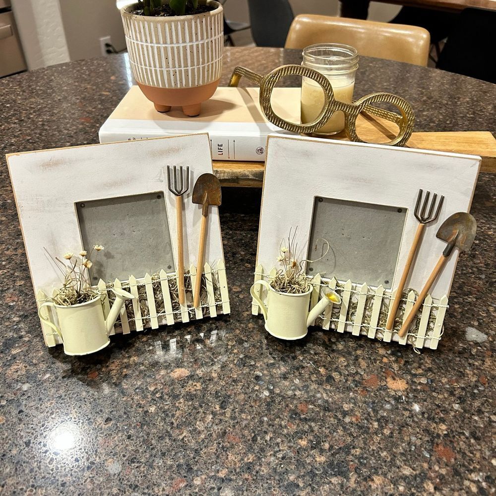 Country Picture Frames with Flower Pot Shovel Rake, 7" square, Set 2 Countrycore